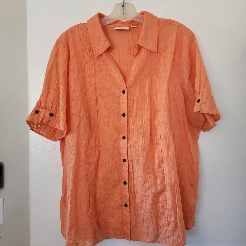 90s light orange short sleeve casual button up top vacation vibes